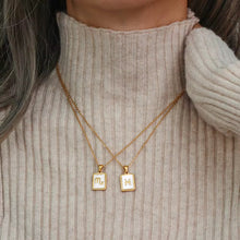 Load image into Gallery viewer, Shell Zodiac Signs