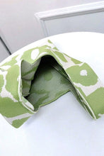 Load image into Gallery viewer, 806a1851-62e4-4eb1-a9d4-5ccc7a15b316-Min