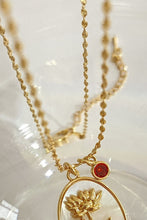 Load image into Gallery viewer, Flower Shell Pendant Copper Necklace
